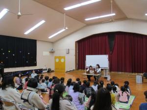 R7.11かみしばいの会