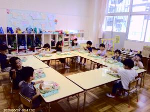 名称:DSCF0476
横サイズ:300px
縦サイズ:225px DSCF0476