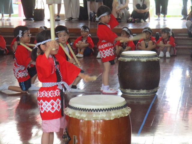 夏祭りの和太鼓演奏