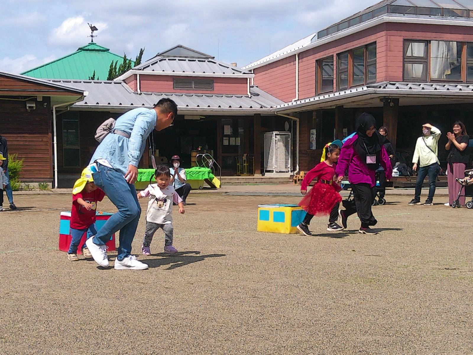 親子で遊ぼう