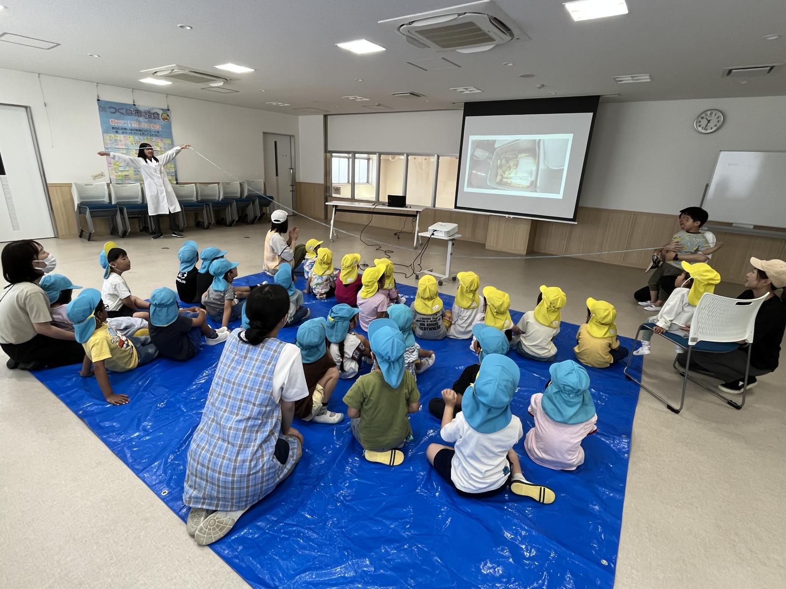 給食センター見学