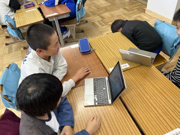 20251104_042638177_iOS