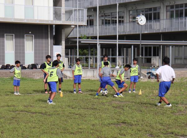 サッカー3