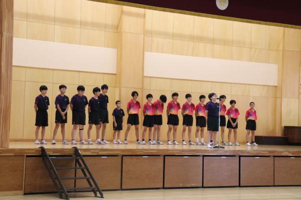 男子卓球