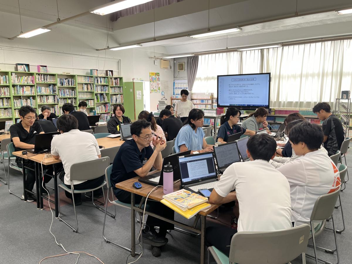 8月8日(金)校内研修(道徳、生成AI)