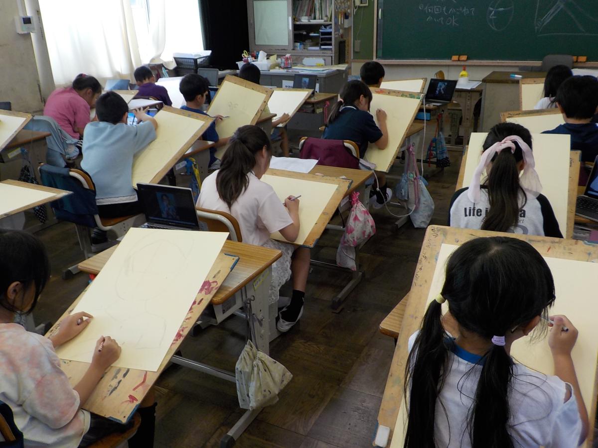 友達の人物画に挑戦します!