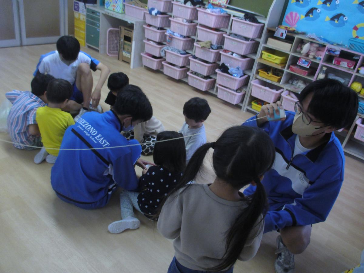 10月22日(水)9年生 保育実習