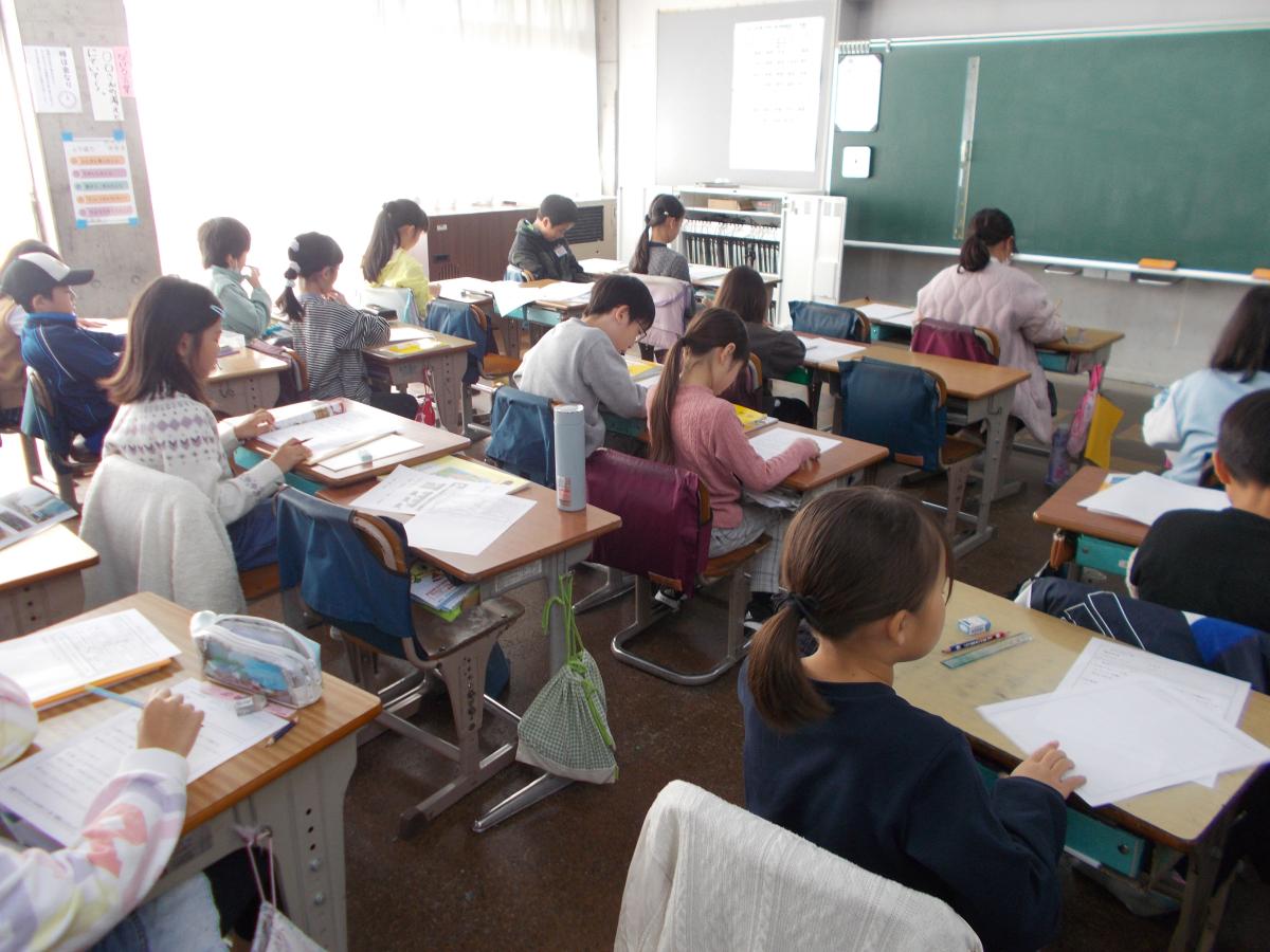 3年生「校外学習」に向けて
