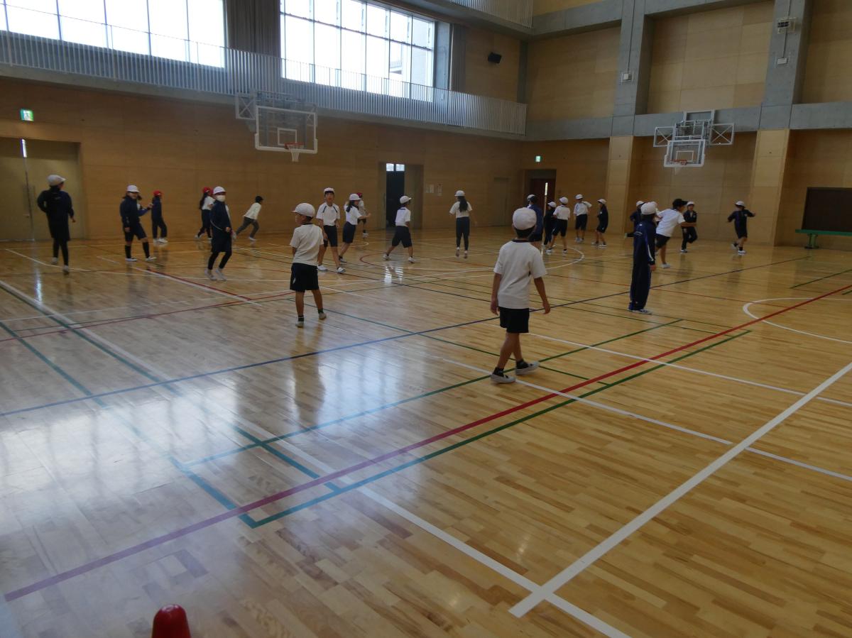 3年生とのドッジボール
