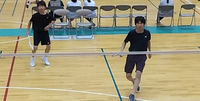 10月30日(木) 県新人体育大会 男子バドミントン2日目