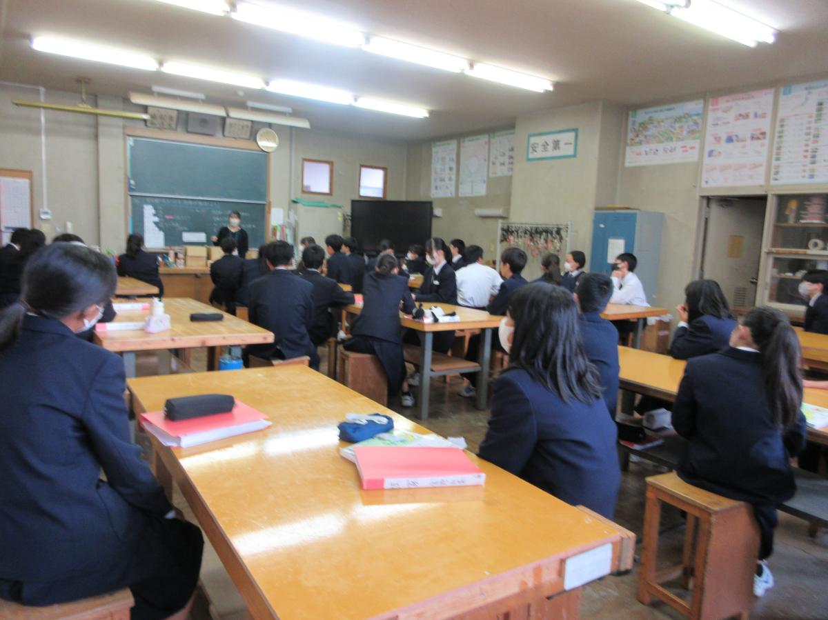 7年生 技術(棚の作成の続き)