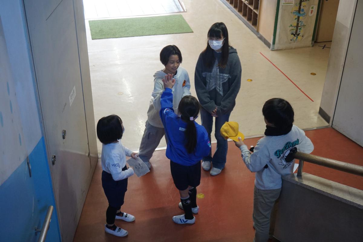 校舎内 絵合わせパズルそろったよ!