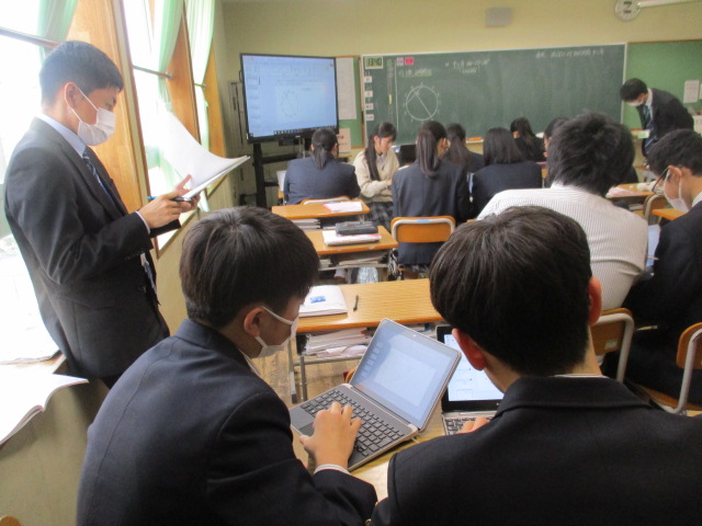 11月20日(木)北海道白老町・佐賀県唐津市研修視察