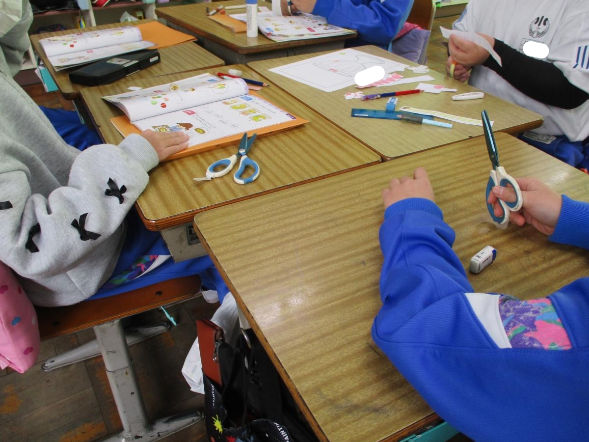 外国語でほしいものは何かを尋ね合いました!