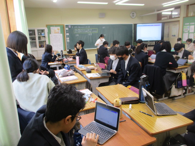 12月4日(木)8年生 理科