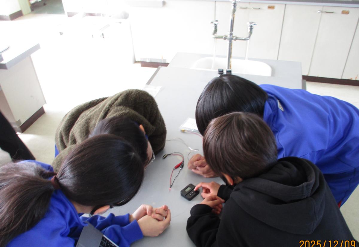 豆電球とLEDの消費電力のちがいについて