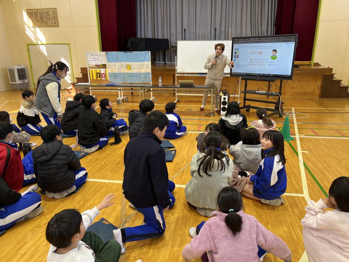 ワールドキャラバン