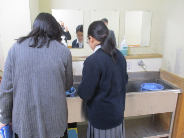 12月15日(月)委員会