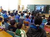 「もっとなかよし まちたんけん」が行われました!【2学年】