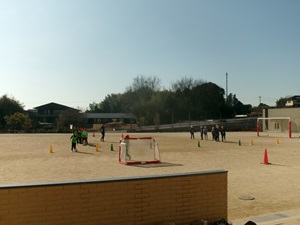 つくばFCのサッカー教室を楽しみました!