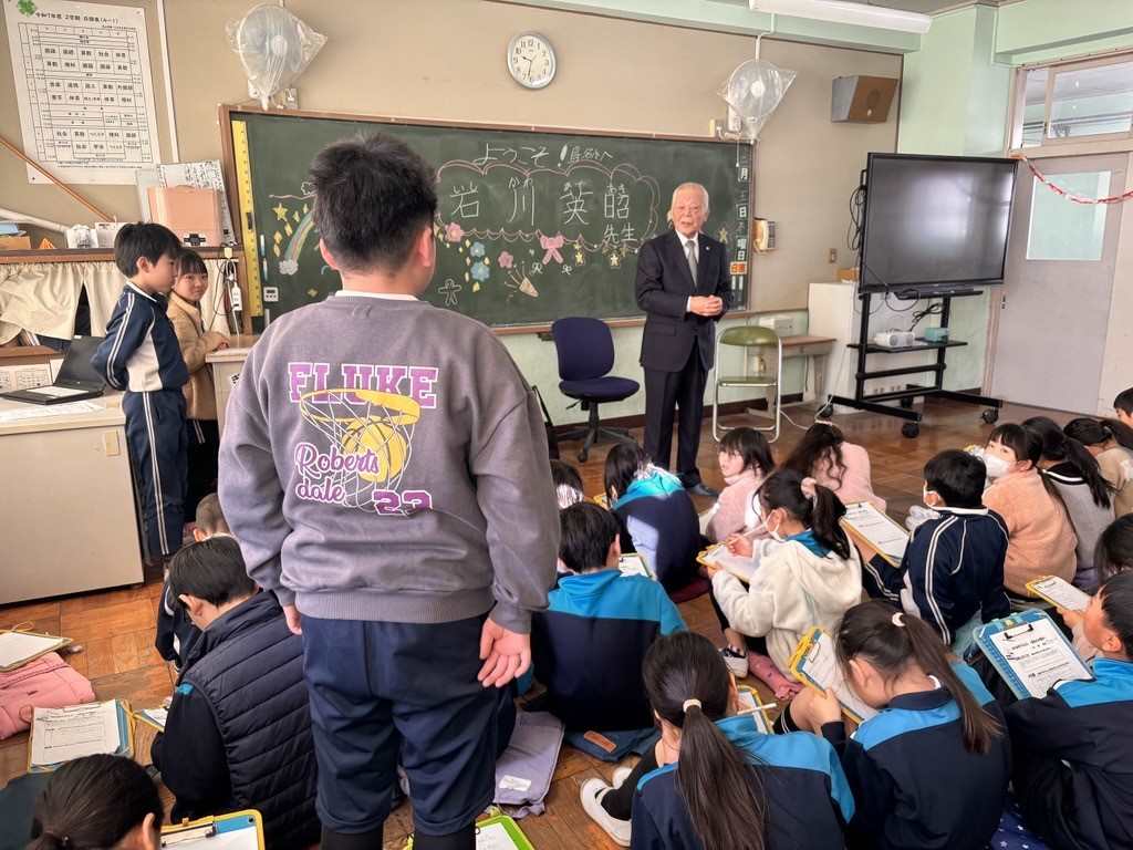 【4年生】島名小学校の歴史について学習しました!