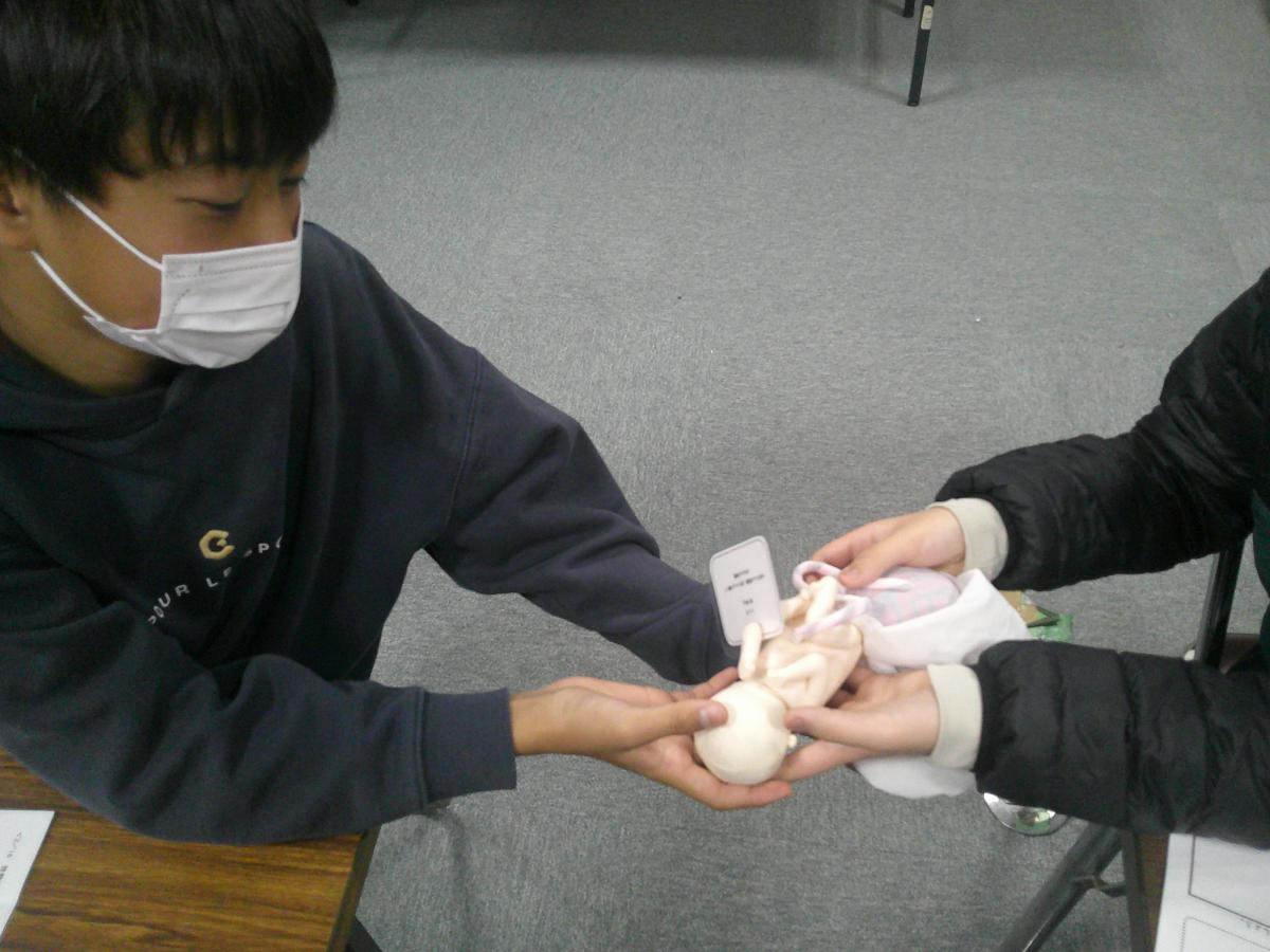 お母さんの大変さを実感しました〜生教育講演会〜