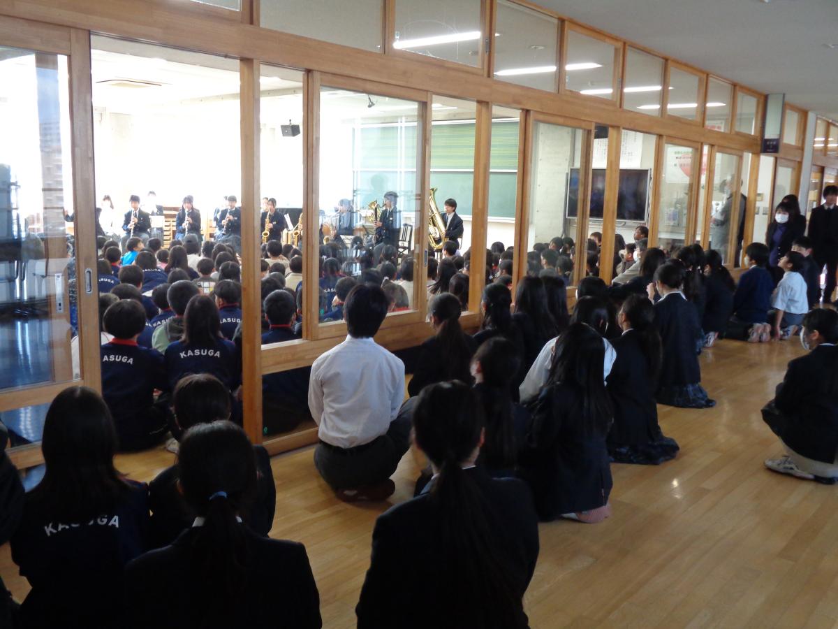 吹奏楽部による音楽会が行われました