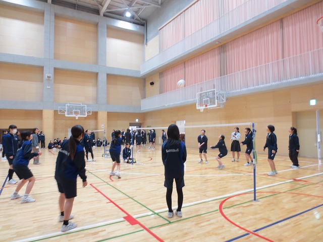 3月2日(月) 全校レクリエーション