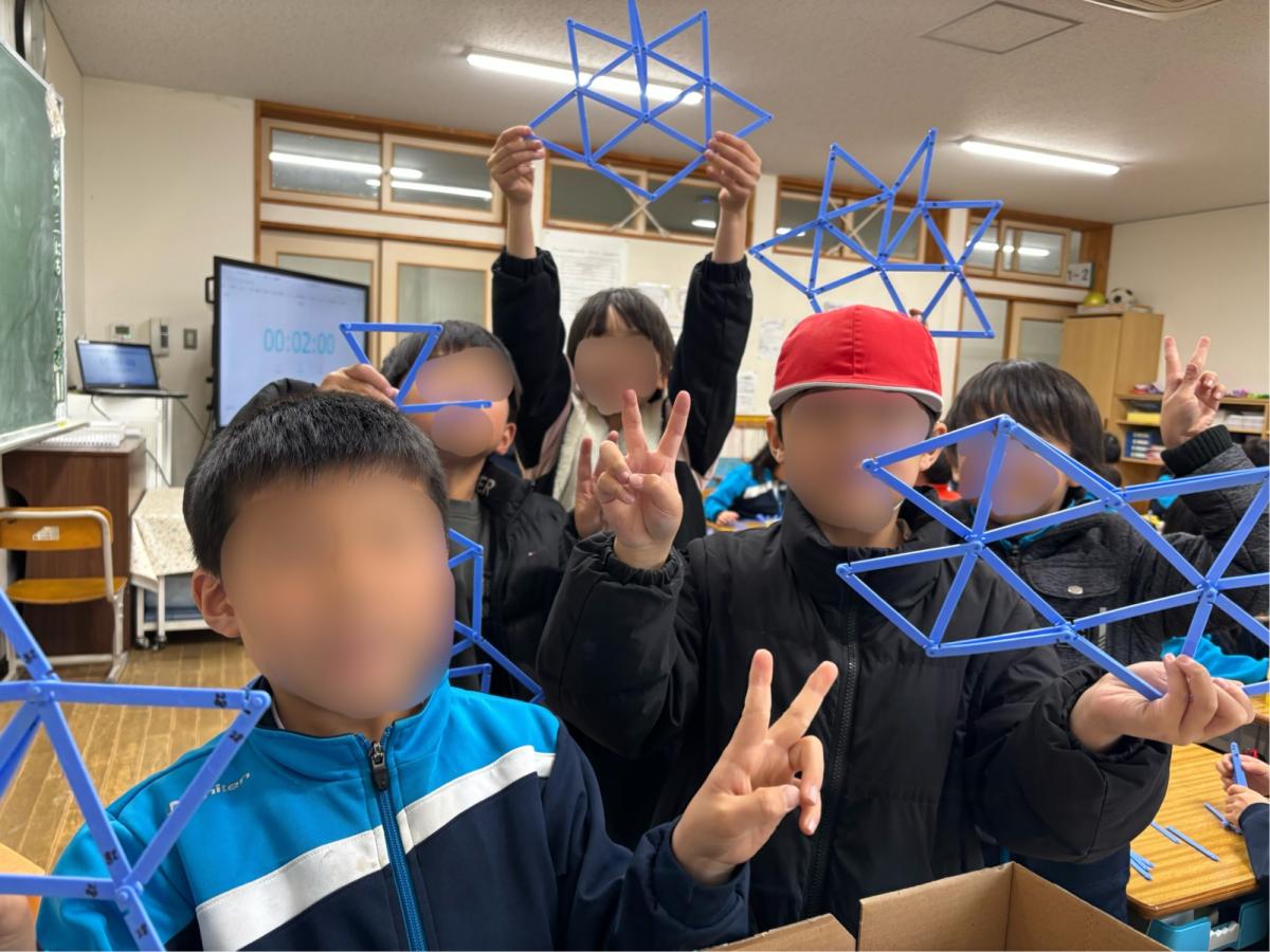 【1年生】数え棒でかたちづくり