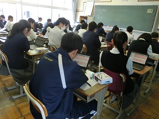 4/22 9年学力学習状況調査1日目