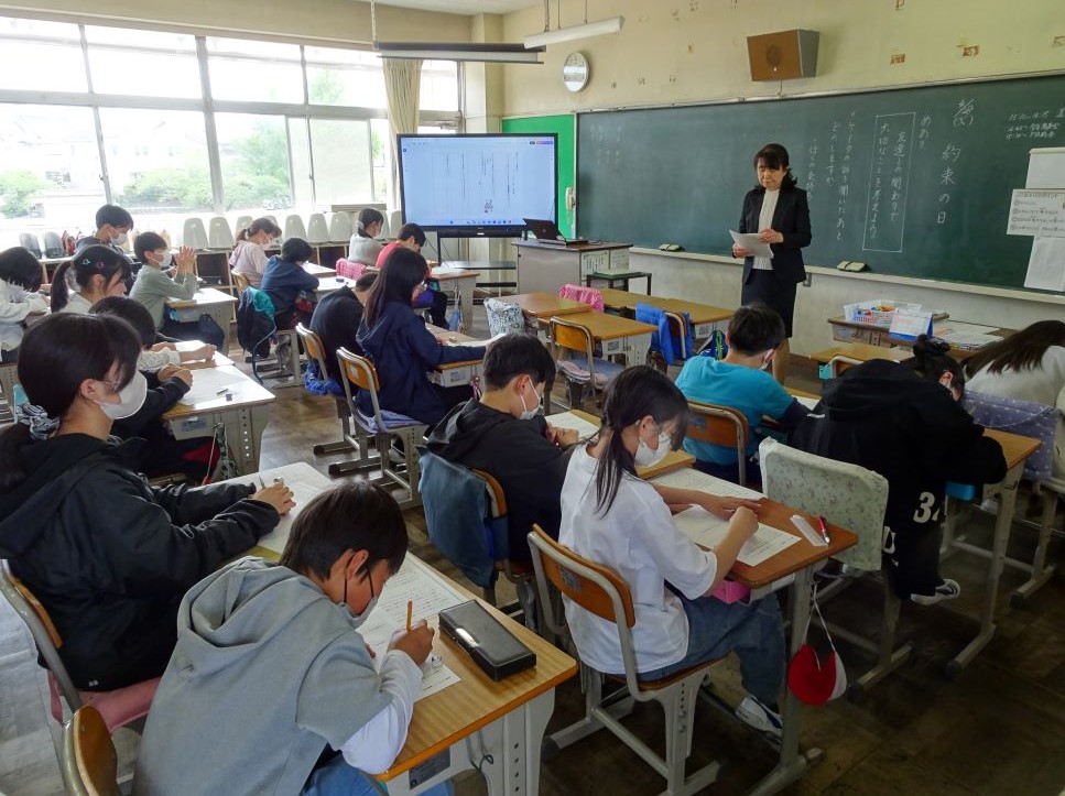 令和8年度授業参観が行われました