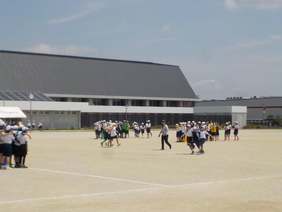 運動会の予行演習をしました