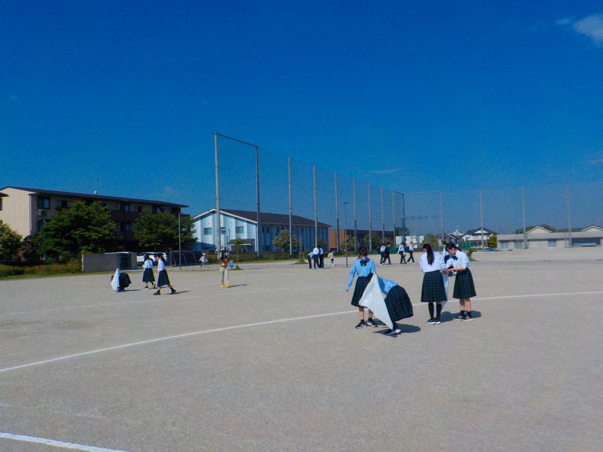 朝からボランティア活動