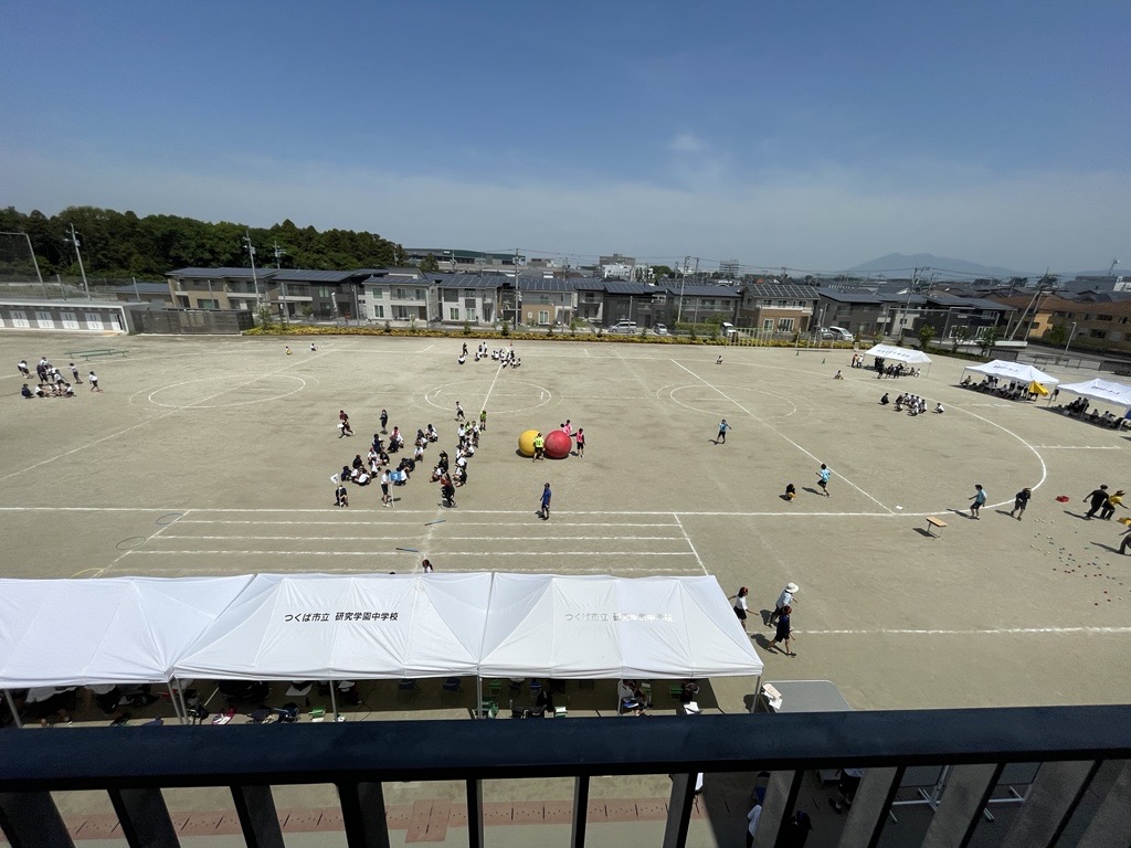 6年生:中学生の迫力に感動!スポフェス予行の見学