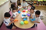 なにか、作っているぞ