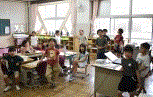 校歌を熱唱