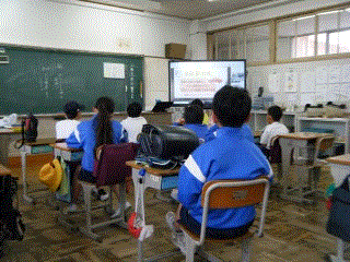竜巻に備える