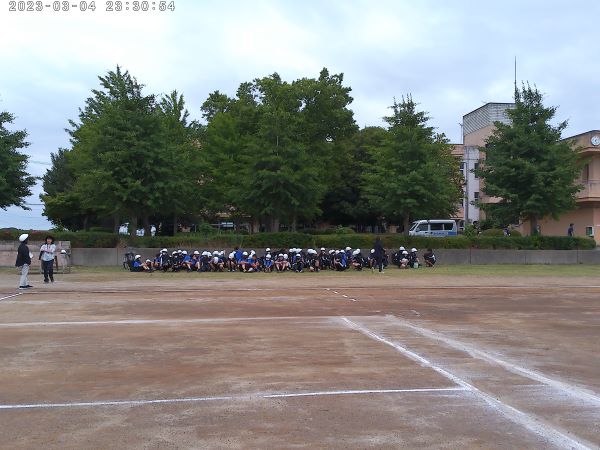 7年生で引き渡し訓練を行いました。