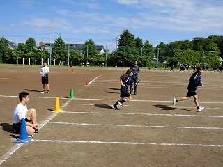 8年体育「バトンリレー」