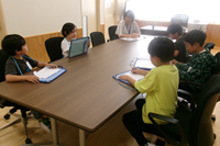 2年生 学校ではたらく人にインタビューをしました!