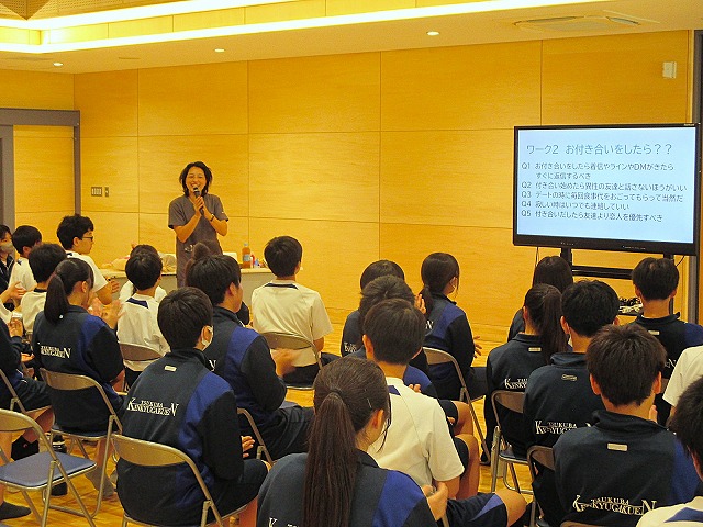 7月8日(水)命の教育講演会(8年生)