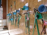 掃除用具の総点検を行っています