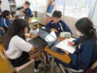 7学年道徳「ペルーは泣いている」