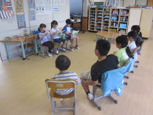 音読発表会(2年生)
