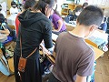 5年生エプロン作りスタート