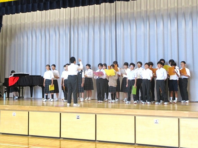 10月1日(木)虹色祭合唱発表の練習