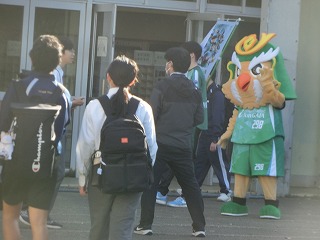 今朝のあいさつ運動は・・・