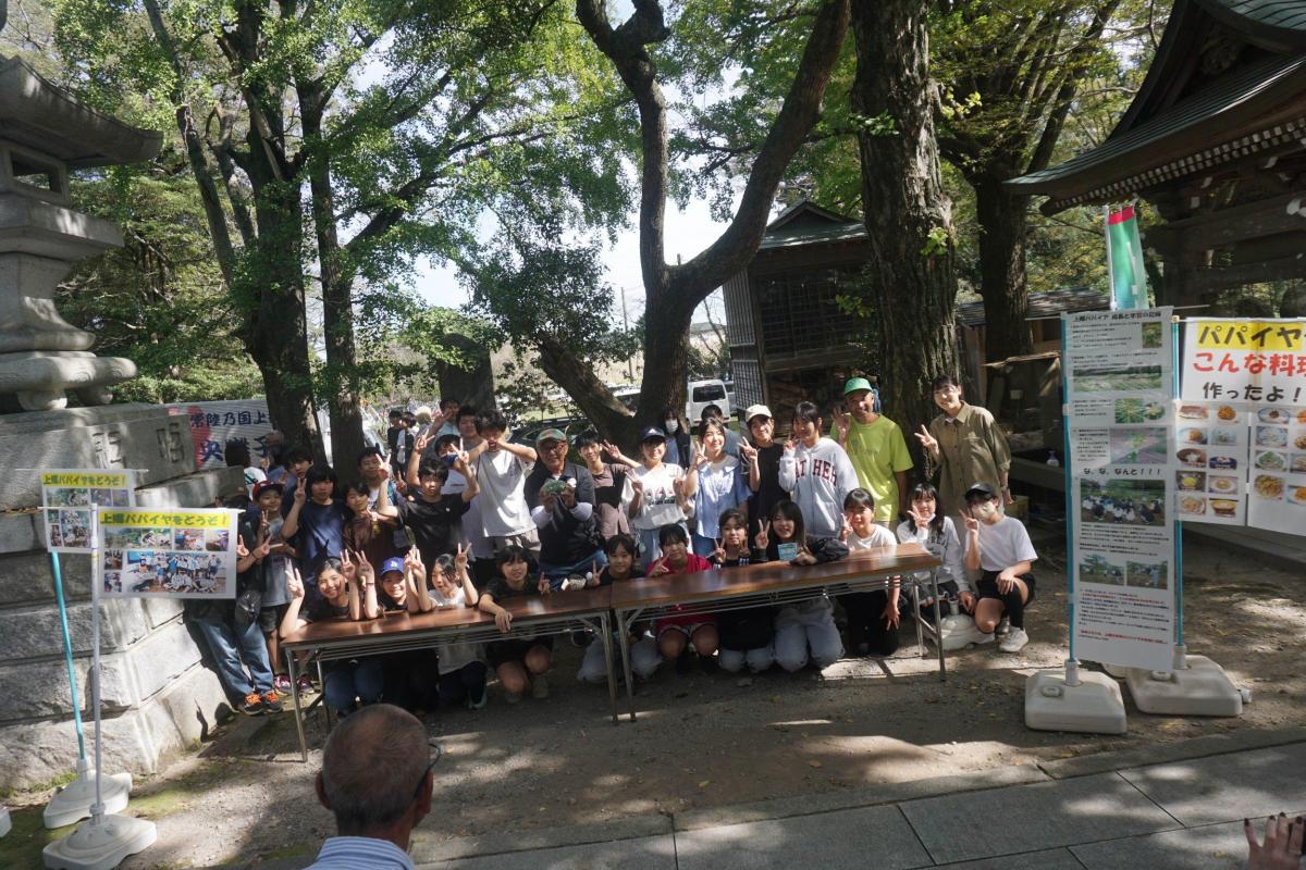 上郷フェスティバルに6年生も出店したよ