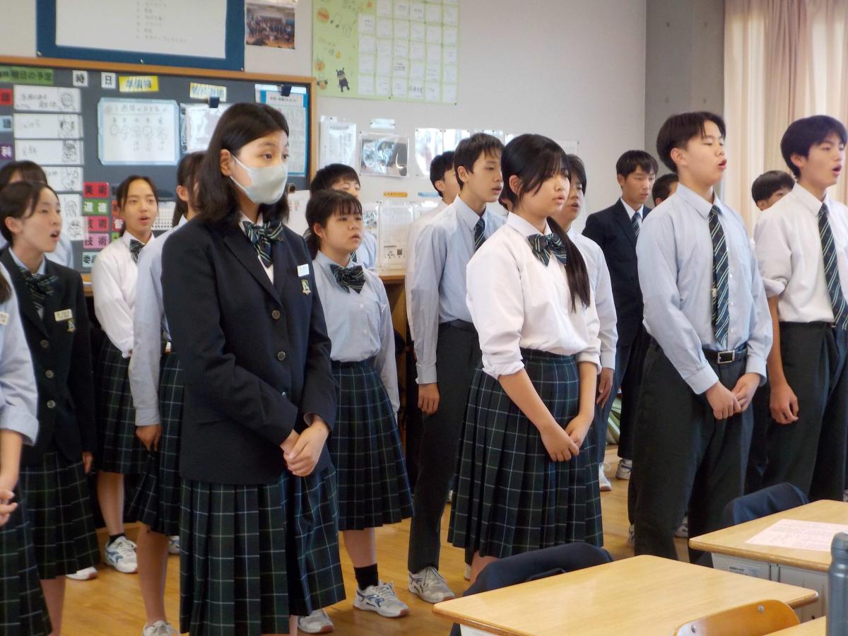 第8学年合唱練習